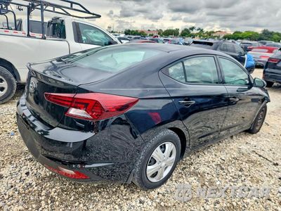 Trzecie zdjęcie samochodu z tyłu: 2019 HYUNDAI ELANTRA SE VIN:5NPD74LF7KH441666 - miniatura