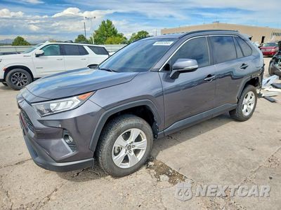 2021 TOYOTA RAV4 XLE 2T3P1RFV1MC236260 - główne zdjęcie licytacji z USA - miniatura