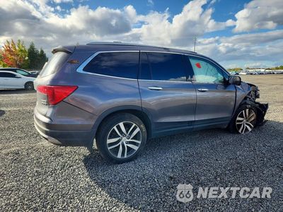 Trzecie zdjęcie samochodu z tyłu: 2017 HONDA PILOT TOURING VIN:5FNYF6H9XHB084820 - miniatura