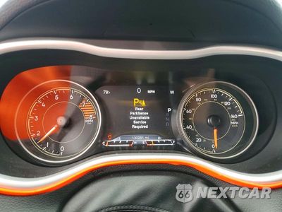 Zdjęcie 9 z 13 samochodu: 2018 JEEP CHEROKEE TRAILHAWK VIN:1C4PJMBX1JD515547 - miniatura