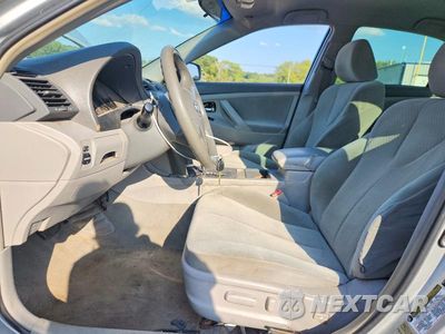 Zdjęcie 7 z 12 samochodu: 2007 TOYOTA CAMRY LE VIN:4T1BE46K07U678398 - miniatura
