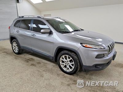 Czwarte zdjęcie samochodu z boku: 2015 JEEP CHEROKEE LATITUDE VIN:1C4PJLCS8FW561000 - miniatura