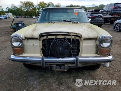 Piąte zdjęcie samochodu w środku: 1973 MERCEDES-BENZ UK VIN:11511012281661 - miniatura
