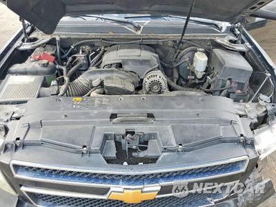 Zdjęcie 12 z 13 samochodu: 2012 CHEVROLET SUBURBAN K1500 LT VIN:1GNSKJE78CR100403 - miniatura