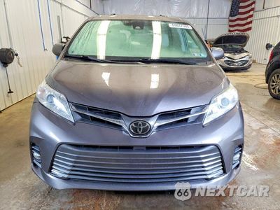 Piąte zdjęcie samochodu w środku: 2019 TOYOTA SIENNA XLE PREMIUM 7-PASSENGER VIN:5TDDZ3DC6KS227092 - miniatura