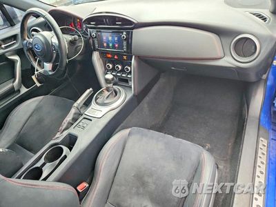 Zdjęcie 8 z 12 samochodu: 2018 SUBARU BRZ 2.0 LIMITED VIN:JF1ZCAC12J8602481 - miniatura
