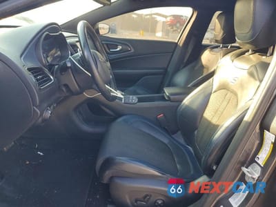 Zdjęcie 7 z 12 samochodu: 2015 CHRYSLER 200 S VIN:1C3CCCDG2FN665124 - miniatura