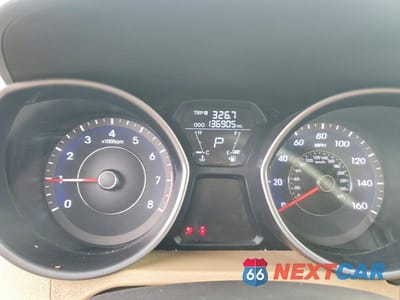 Zdjęcie 9 z 13 samochodu: 2013 HYUNDAI ELANTRA GLS VIN:5NPDH4AE6DH227312 - miniatura