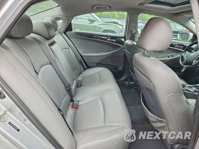 Zdjęcie 10 z 12 samochodu: 2013 HYUNDAI SONATA LIMITED VIN:5NPEC4AC1DH583197 - miniatura