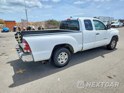 Trzecie zdjęcie samochodu z tyłu: 2015 TOYOTA TACOMA BASE VIN:5TFTX4CN8FX066089 - miniatura