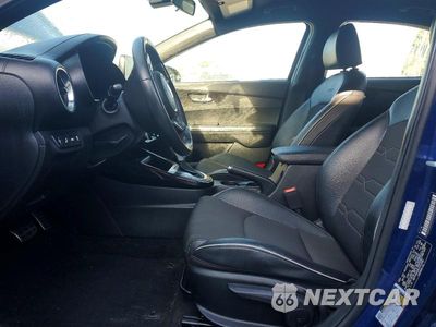 Zdjęcie 7 z 12 samochodu: 2020 KIA FORTE GT LINE VIN:3KPF34AD9LE252383 - miniatura
