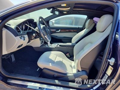 Zdjęcie 7 z 12 samochodu: 2012 MERCEDES-BENZ C 350 VIN:WDDGJ5HBXCF722369 - miniatura