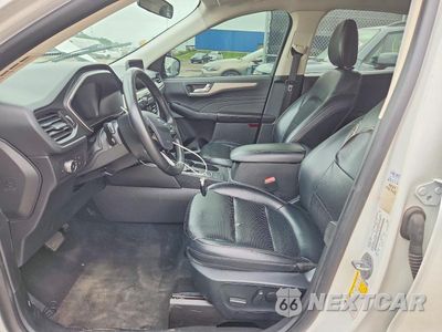 Zdjęcie 7 z 13 samochodu: 2021 FORD ESCAPE SEL VIN:1FMCU0H67MUB05025 - miniatura
