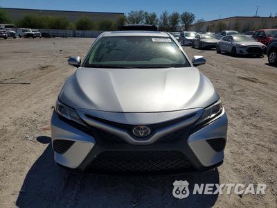Piąte zdjęcie samochodu w środku: 2020 TOYOTA CAMRY SE VIN:4T1M11AKXLU948791 - miniatura