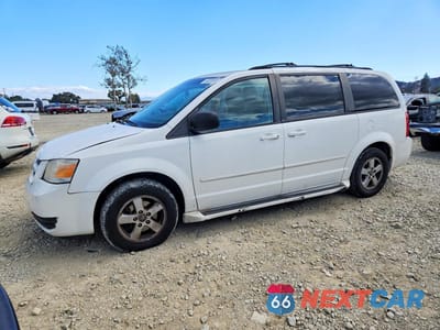 2010 DODGE GRAND CARAVAN HERO 2D4RN3D17AR462899 - główne zdjęcie licytacji z USA - miniatura