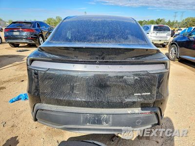 Zdjęcie 6 z 12 samochodu: 2026 TESLA MODEL Y VIN:7SAYGDEE5TF520018 - miniatura