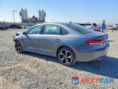 Drugie zdjęcie samochodu z przodu: 2020 VOLKSWAGEN PASSAT R-LINE VIN:1VWMA7A37LC026370 - miniatura