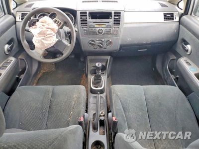 Zdjęcie 8 z 13 samochodu: 2011 NISSAN VERSA 1.8 S VIN:3N1BC1CP6BL418070 - miniatura