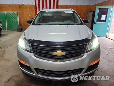 Piąte zdjęcie samochodu w środku: 2016 CHEVROLET TRAVERSE LS VIN:1GNKRFKDXGJ262637 - miniatura