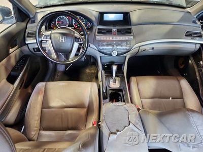 Zdjęcie 8 z 13 samochodu: 2010 HONDA ACCORD EXL VIN:1HGCP2F84AA047952 - miniatura