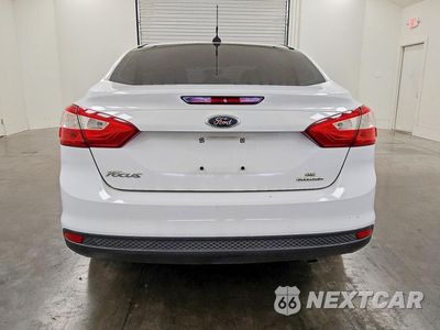 Zdjęcie 6 z 12 samochodu: 2013 FORD FOCUS SE VIN:1FADP3F26DL195281 - miniatura