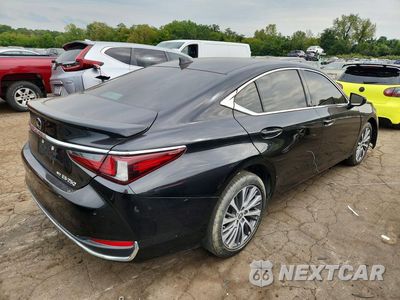 Trzecie zdjęcie samochodu z tyłu: 2021 LEXUS ES 250 BASE VIN:58AD11D17MU005612 - miniatura