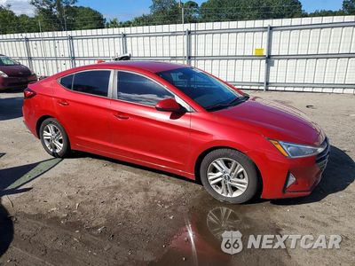 Czwarte zdjęcie samochodu z boku: 2019 HYUNDAI ELANTRA SEL VIN:5NPD84LF9KH423540 - miniatura
