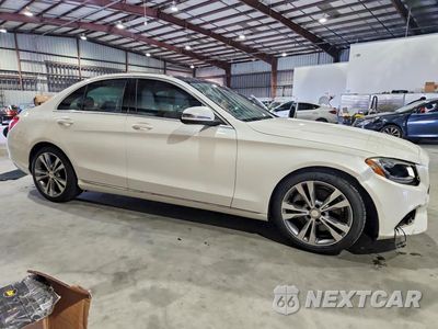 Czwarte zdjęcie samochodu z boku: 2017 MERCEDES-BENZ C 300 VIN:WDDWF4JBXHR247457 - miniatura