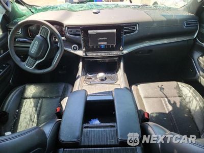 Zdjęcie 8 z 12 samochodu: 2022 JEEP WAGONEER SERIES II VIN:1C4SJVBT5NS157738 - miniatura