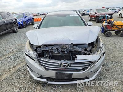 Piąte zdjęcie samochodu w środku: 2016 HYUNDAI SONATA SE VIN:5NPE24AF1GH351295 - miniatura