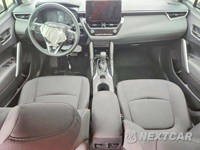 Zdjęcie 8 z 14 samochodu: 2025 TOYOTA COROLLA CROSS LE VIN:7MUCAAAGXSV146732 - miniatura