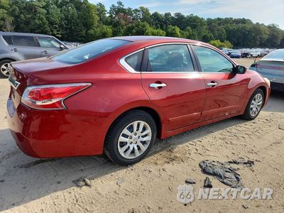 Trzecie zdjęcie samochodu z tyłu: 2015 NISSAN ALTIMA 2.5 S VIN:1N4AL3AP5FN382889 - miniatura