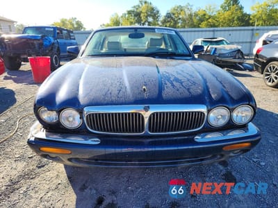 Piąte zdjęcie samochodu w środku: 1998 JAGUAR XJ8 VIN:SAJHX1240WC813934 - miniatura