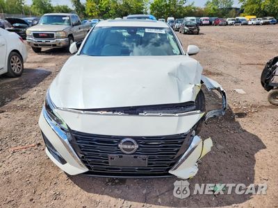 Piąte zdjęcie samochodu w środku: 2024 NISSAN ALTIMA SL VIN:1N4BL4EV5RN318911 - miniatura