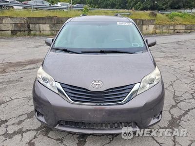 Piąte zdjęcie samochodu w środku: 2011 TOYOTA SIENNA LE VIN:5TDKK3DC9BS156725 - miniatura