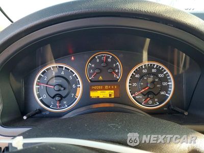 Zdjęcie 9 z 13 samochodu: 2015 NISSAN ARMADA SV VIN:5N1AA0ND5FN606429 - miniatura