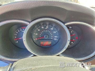 Zdjęcie 9 z 13 samochodu: 2011 KIA SORENTO EX VIN:5XYKUDA19BG013628 - miniatura