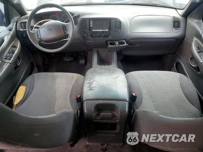 Zdjęcie 8 z 13 samochodu: 2001 FORD EXPEDITION XLT VIN:1FMPU16LX1LB30373 - miniatura