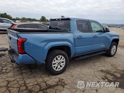 Trzecie zdjęcie samochodu z tyłu: 2026 TOYOTA TACOMA SR5 VIN:3TMLB5JN0TM211960 - miniatura