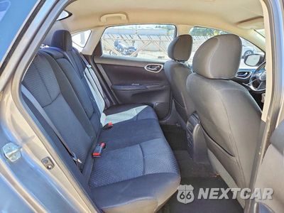 Zdjęcie 10 z 12 samochodu: 2017 NISSAN SENTRA SR VIN:3N1AB7AP3HY382063 - miniatura
