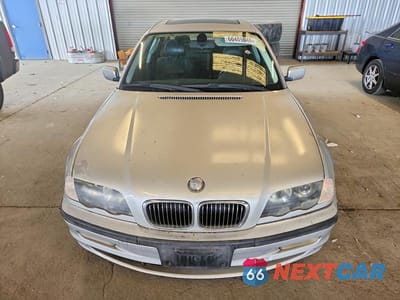Piąte zdjęcie samochodu w środku: 2001 BMW 330 I VIN:WBAAV53411FK46908 - miniatura