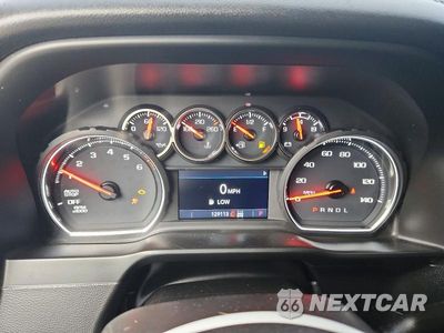 Zdjęcie 9 z 13 samochodu: 2021 CHEVROLET SILVERADO K1500 LT VIN:1GCUYDED8MZ391364 - miniatura