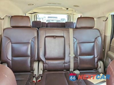 Zdjęcie 10 z 14 samochodu: 2016 GMC YUKON XL C1500 SLE VIN:1GKS1FKC7GR259658 - miniatura