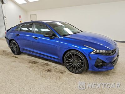 Czwarte zdjęcie samochodu z boku: 2021 KIA K5 GT LINE VIN:5XXG64J20MG007295 - miniatura