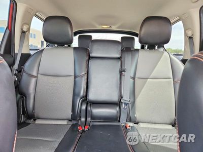 Zdjęcie 10 z 14 samochodu: 2019 NISSAN PATHFINDER SV VIN:5N1DR2MM8KC638736 - miniatura