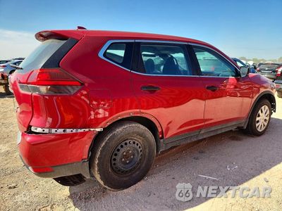 Trzecie zdjęcie samochodu z tyłu: 2017 NISSAN ROGUE S VIN:5N1AT2MT8HC872797 - miniatura