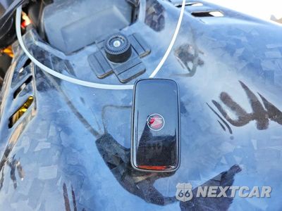 Zdjęcie 8 z 9 samochodu: 2025 HONDA CBR1000 VIN:JH2SC8218SK400276 - miniatura