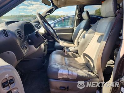 Zdjęcie 7 z 14 samochodu: 2004 CHRYSLER TOWN & COUNTRY TOURING VIN:2C4GP54L04R544988 - miniatura