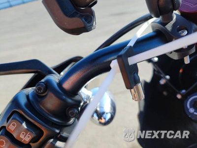 Zdjęcie 8 z 9 samochodu: 2016 HARLEY-DAVIDSON STREET BOB DYNA VIN:1HD1VAM30GC325464 - miniatura