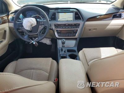Zdjęcie 8 z 12 samochodu: 2017 HYUNDAI SONATA LIMITED VIN:5NPE34AF7HH593085 - miniatura